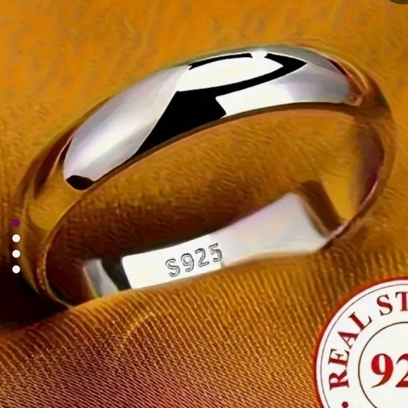 925 Silver Unisex Wedding Band - Picture 3 of 3